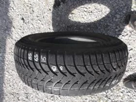 Гуми Зимни 195/65R15, снимка 3