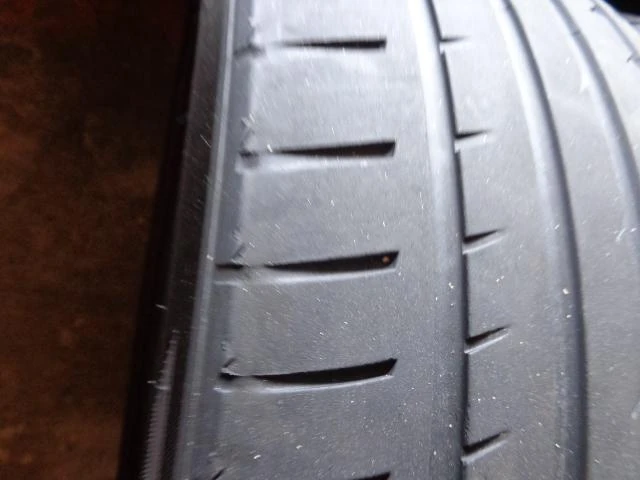 Гуми Летни 215/45R17, снимка 8 - Гуми и джанти - 14350576