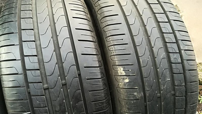 Гуми Летни 235/40R19, снимка 4 - Гуми и джанти - 25326302