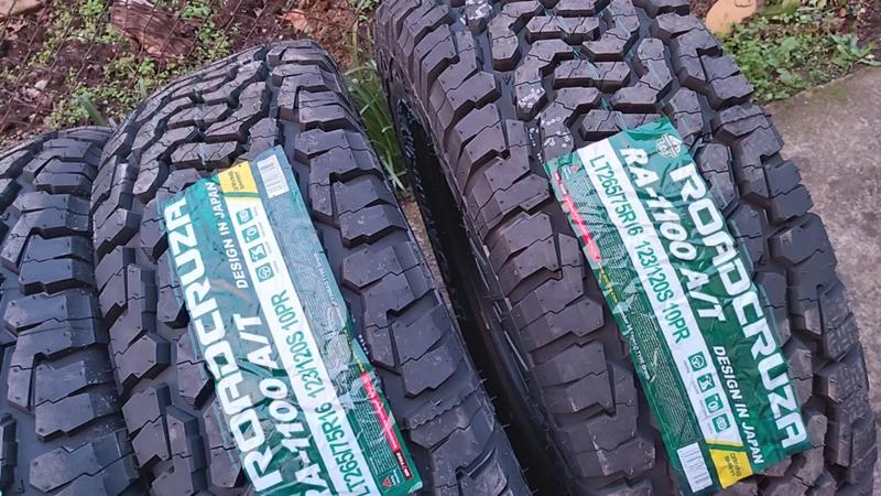 Гуми Всесезонни 265/75R16, снимка 4 - Гуми и джанти - 27366310