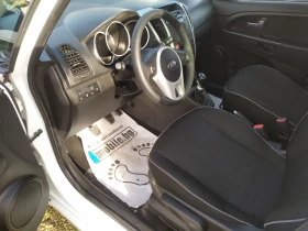 Kia Venga 1.4i 16v Газ, снимка 9