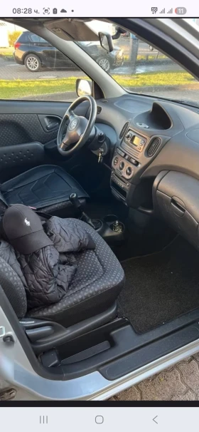 Toyota Yaris verso На части , снимка 2