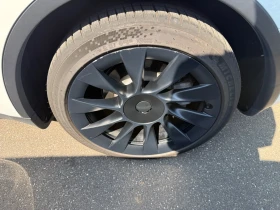 Tesla Model Y Long Range Dual Motor AWD Aut. Pano LED ACC Navi, снимка 8