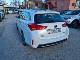 Toyota Auris 1.8HYBRID-ЛИЗИНГ, снимка 7