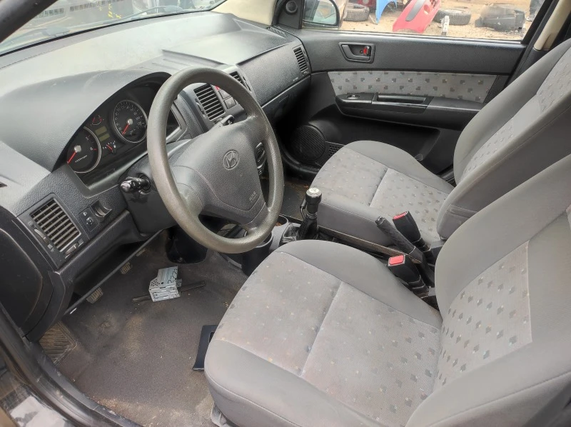 Hyundai Getz, снимка 4 - Автомобили и джипове - 40664058