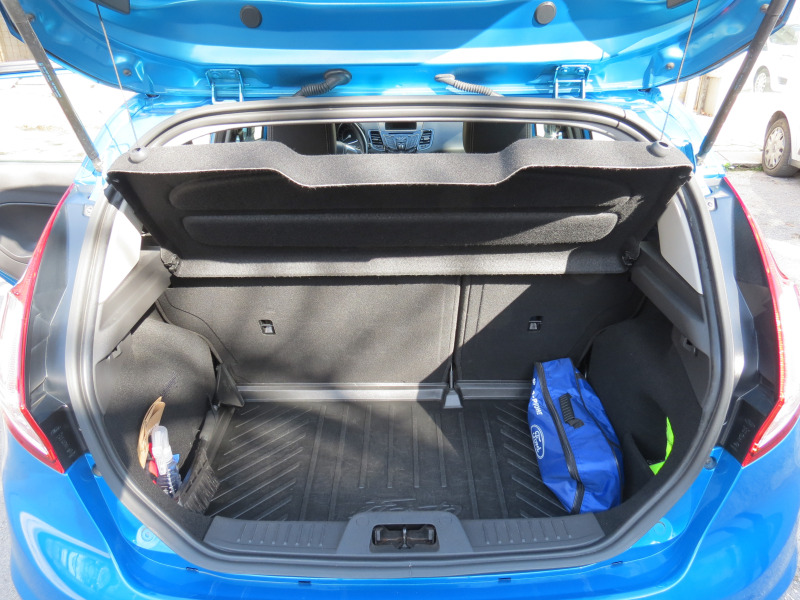 Ford Fiesta 1.0 EcoBoost 100 PS, снимка 14 - Автомобили и джипове - 44512052