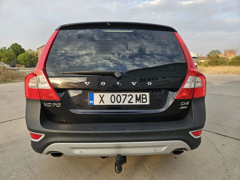 Volvo Xc70 XC70 2.4 D4 AWD, снимка 8 - Автомобили и джипове - 47519296