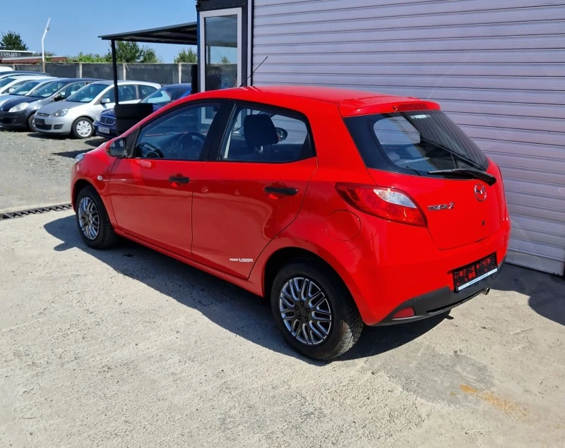 Mazda 2 1.3i 75к.с, снимка 3 - Автомобили и джипове - 46789918