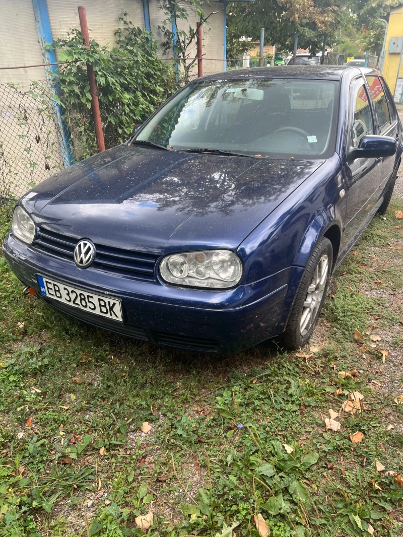 VW Golf, снимка 1 - Автомобили и джипове - 47134686