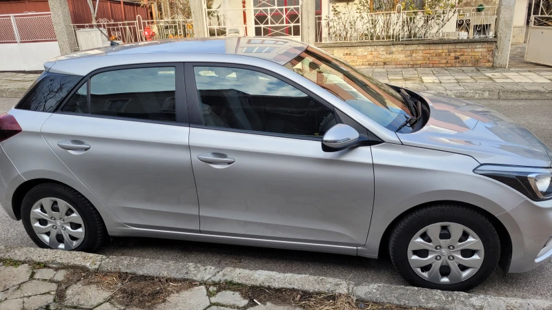 Hyundai I20, снимка 3 - Автомобили и джипове - 48259426