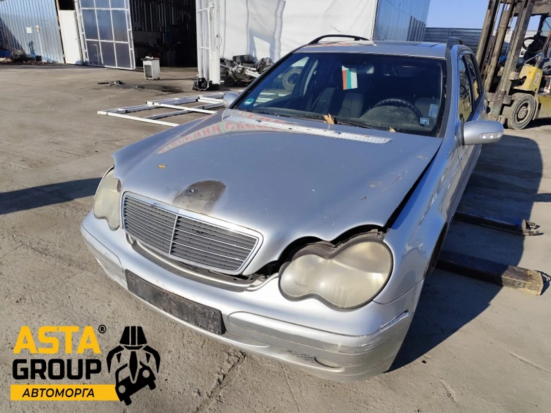 Mercedes-Benz C 180 W203, снимка 1 - Автомобили и джипове - 48334767