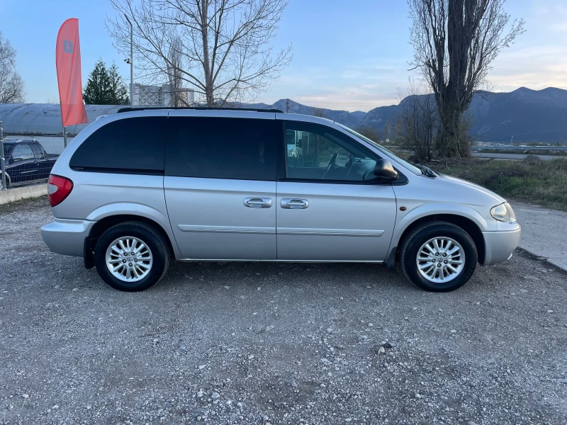 Chrysler Voyager 2.8GRDI-AVTOMAT-6+ 1-ITALIA, снимка 4 - Автомобили и джипове - 49592206