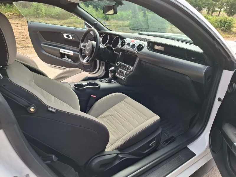 Ford Mustang 2.3 ECOBOOST, снимка 10 - Автомобили и джипове - 50635784