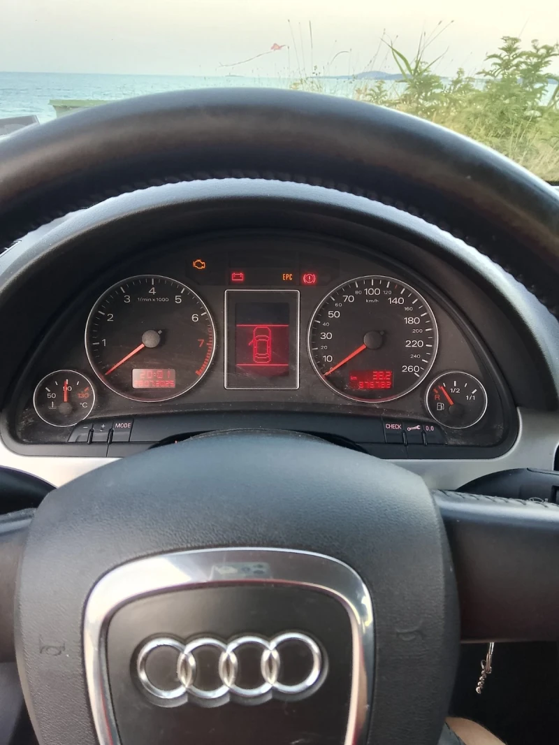 Audi A4, снимка 6 - Автомобили и джипове - 52915895