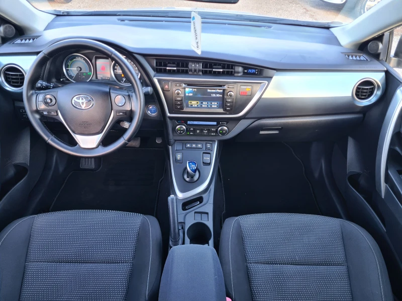 Toyota Auris 1.8HYBRID-ЛИЗИНГ, снимка 9 - Автомобили и джипове - 52453839