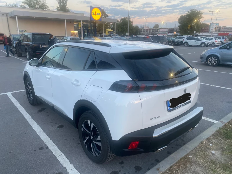 Peugeot 2008, снимка 7 - Автомобили и джипове - 52487036