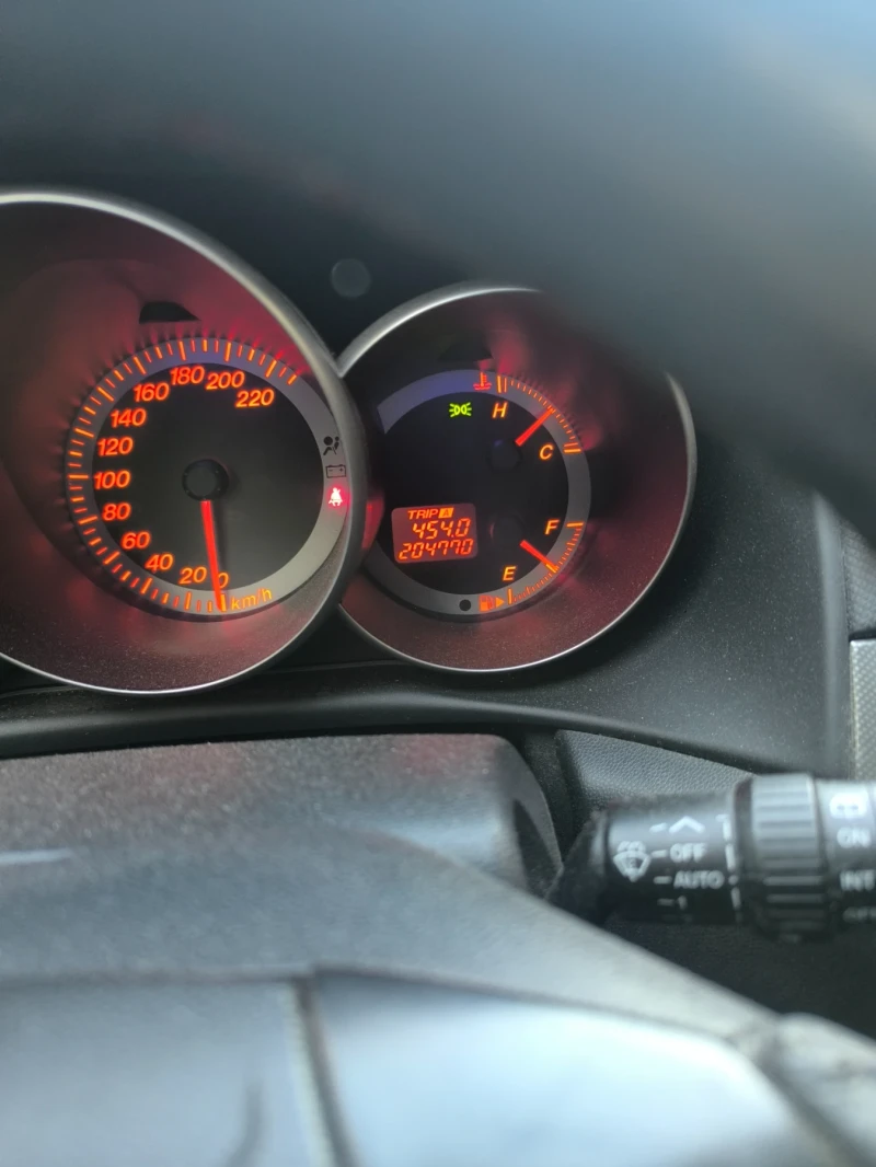 Mazda 3, снимка 8 - Автомобили и джипове - 52869738