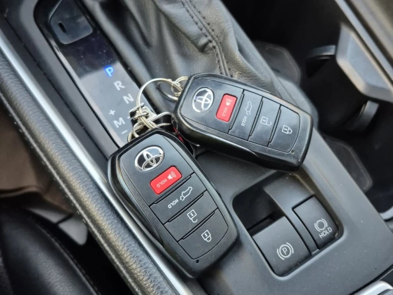 Toyota Grand Highlander * LIMITED * CARFAX * , снимка 9 - Автомобили и джипове - 52877327