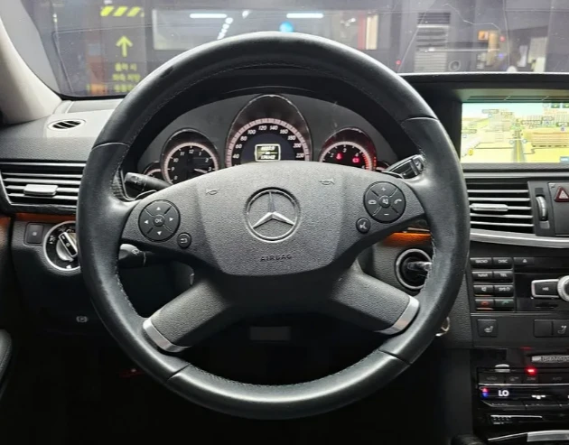 Mercedes-Benz E 220 Avantgarde | Mobile.bg � ����������� 13
