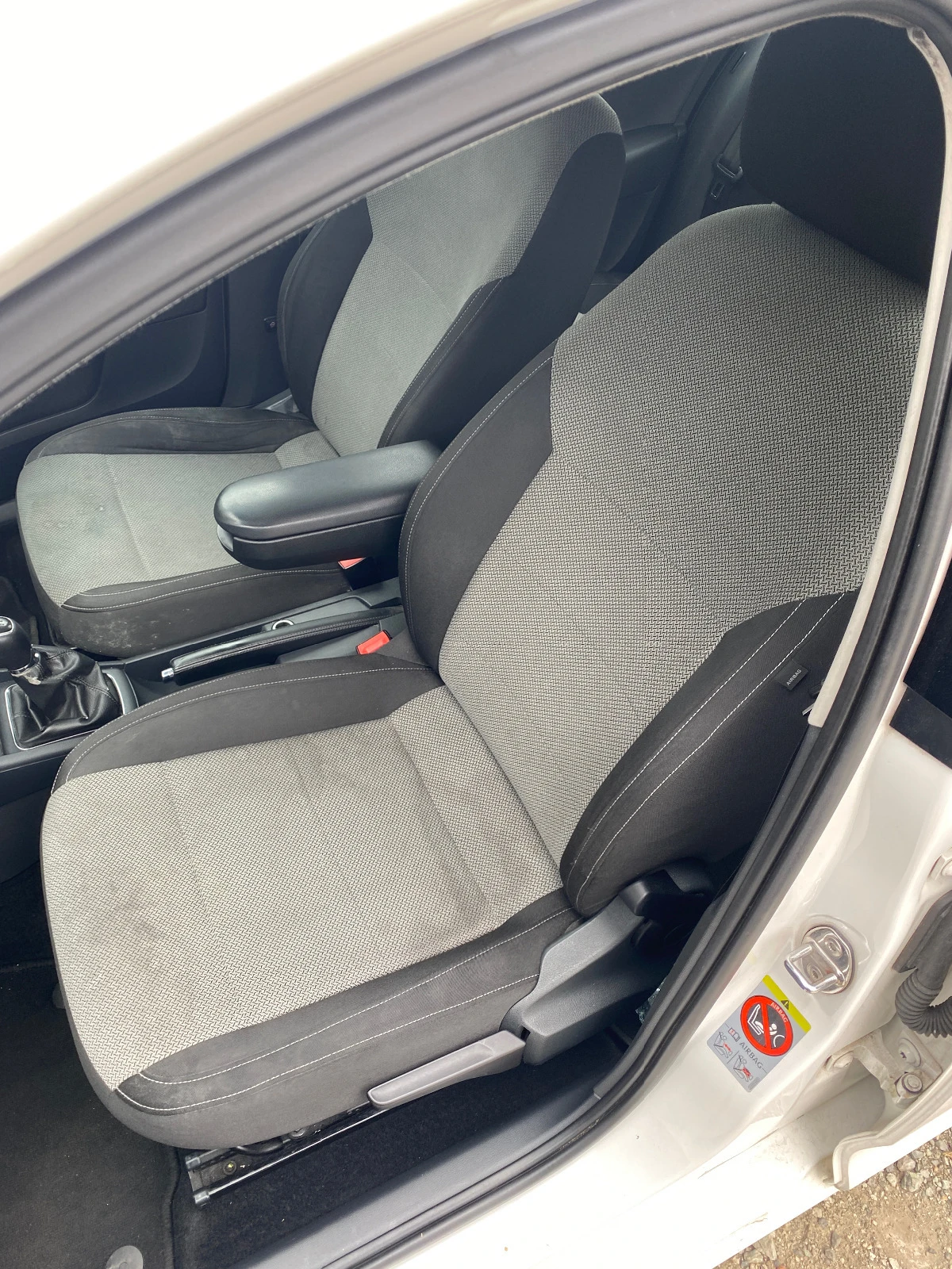 Skoda Rapid 1600 | Mobile.bg   12