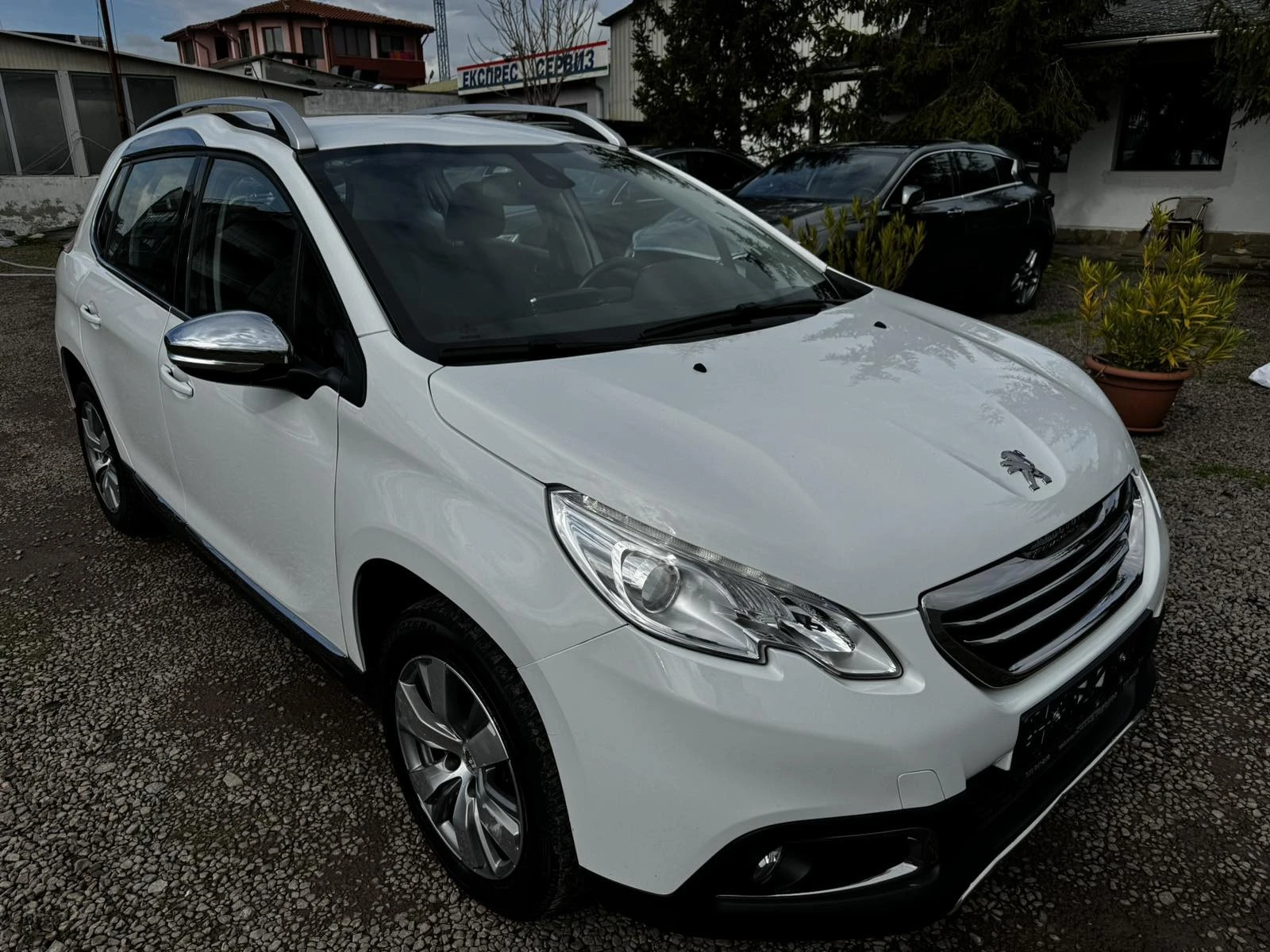 Peugeot 2008 PureTech Allure, 110 к.с - изображение 9