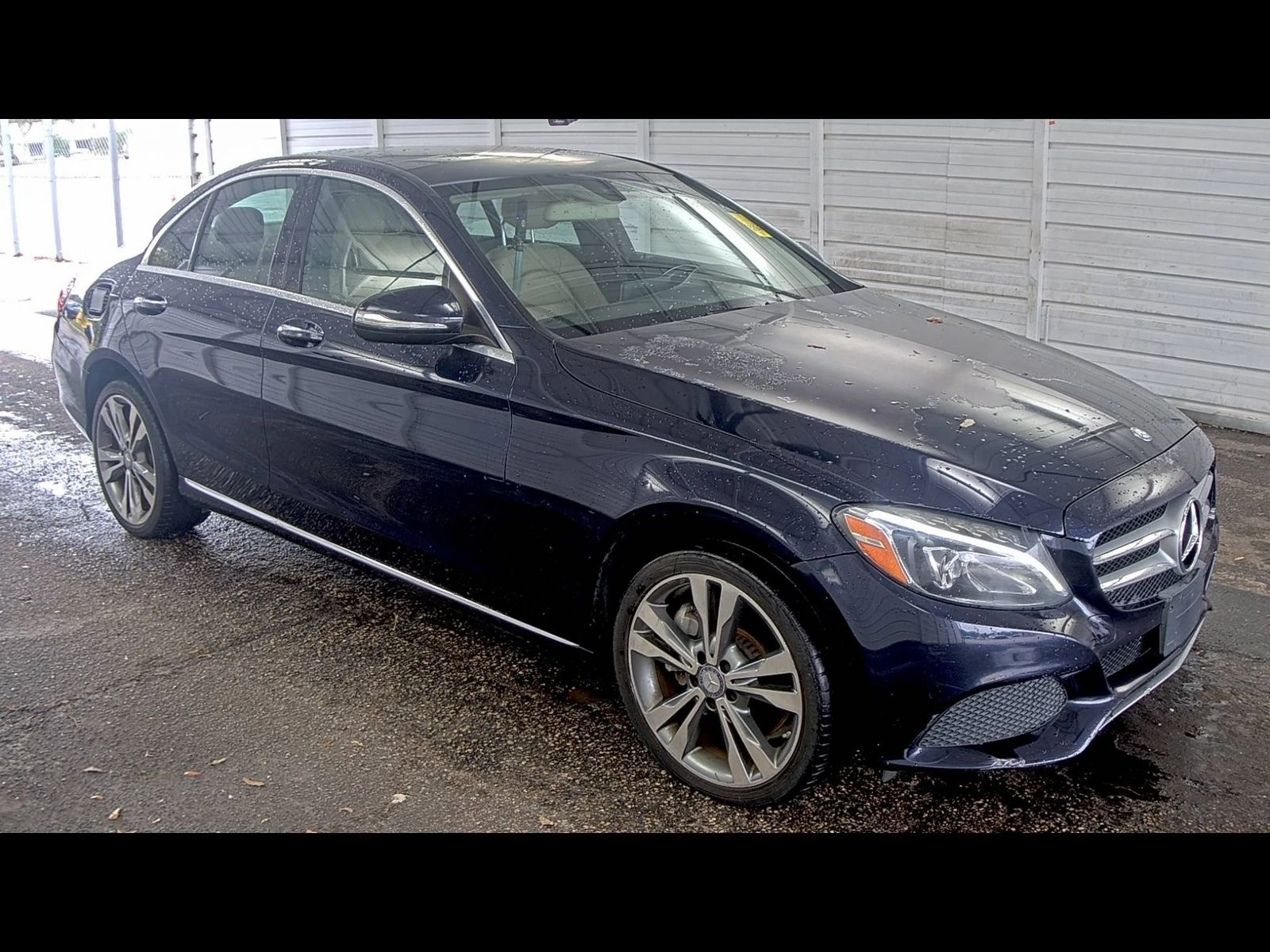 Mercedes-Benz C 300 4MATIC Sedan Burmaster* Пано* Premium Synthetic*  - [1] 