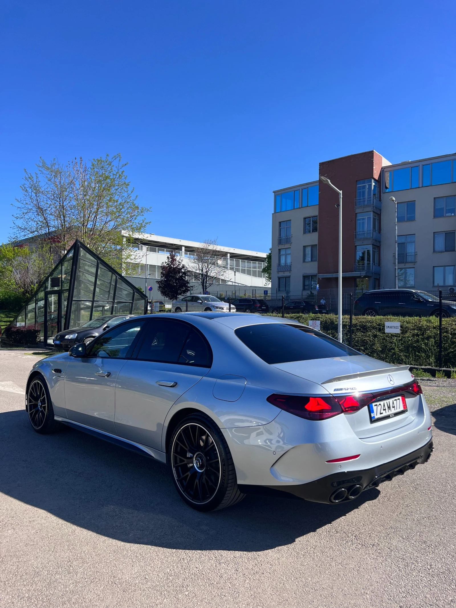 Mercedes-Benz E 53 AMG  - изображение 6