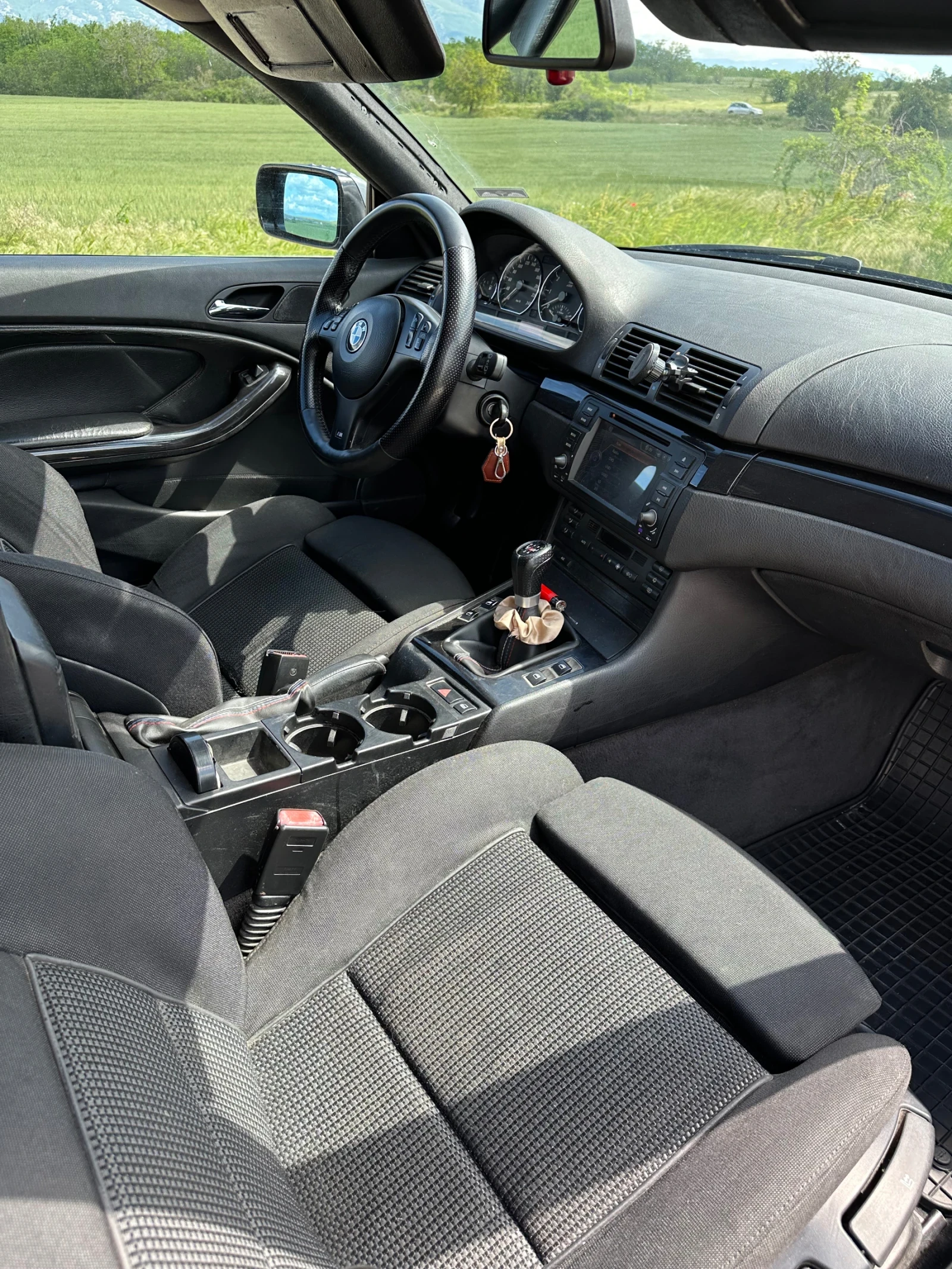 BMW 323  - изображение 6