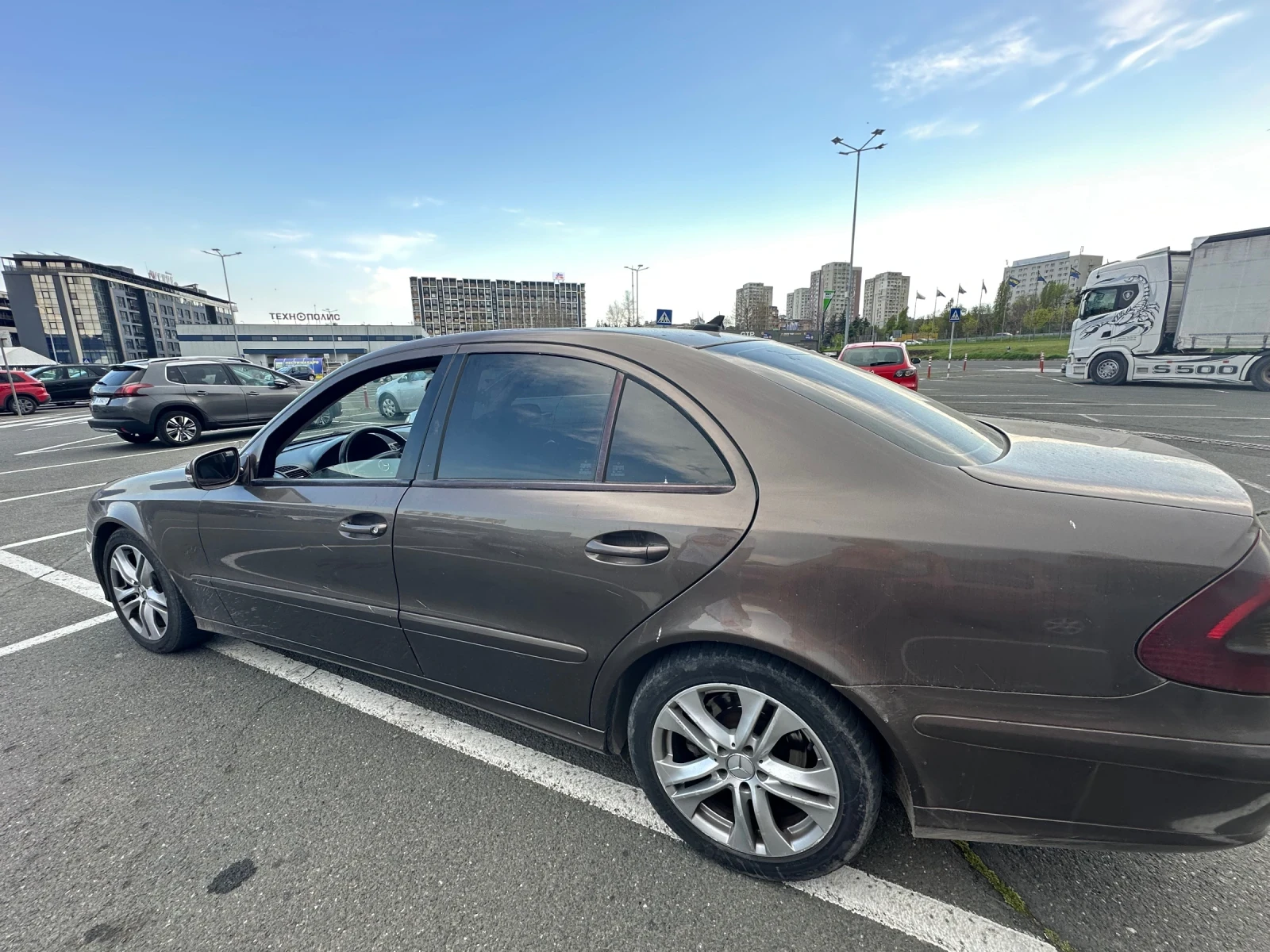 Mercedes-Benz E 200 Facelift  - изображение 7