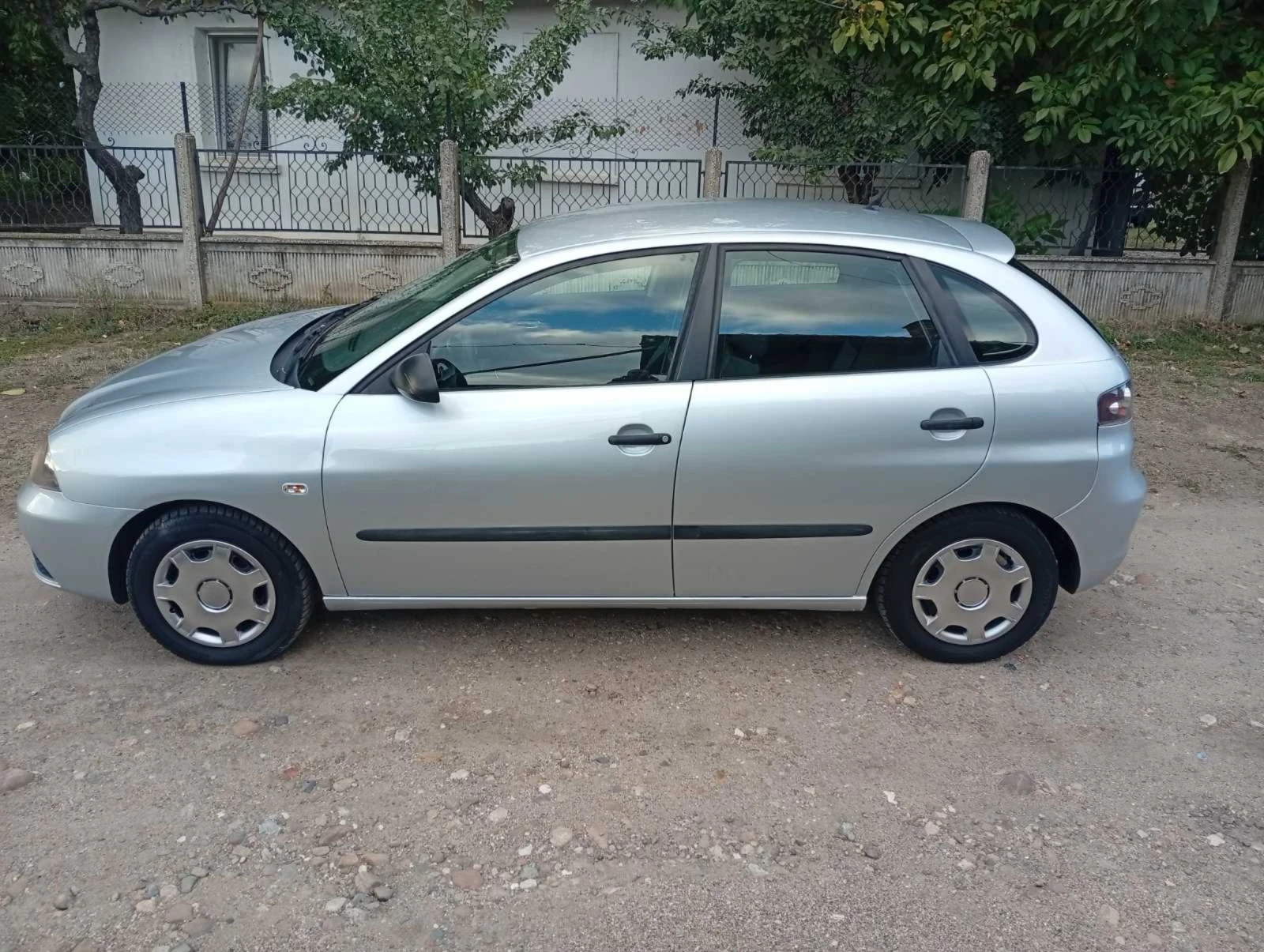 Seat Ibiza 1.2 i feislift  - изображение 5