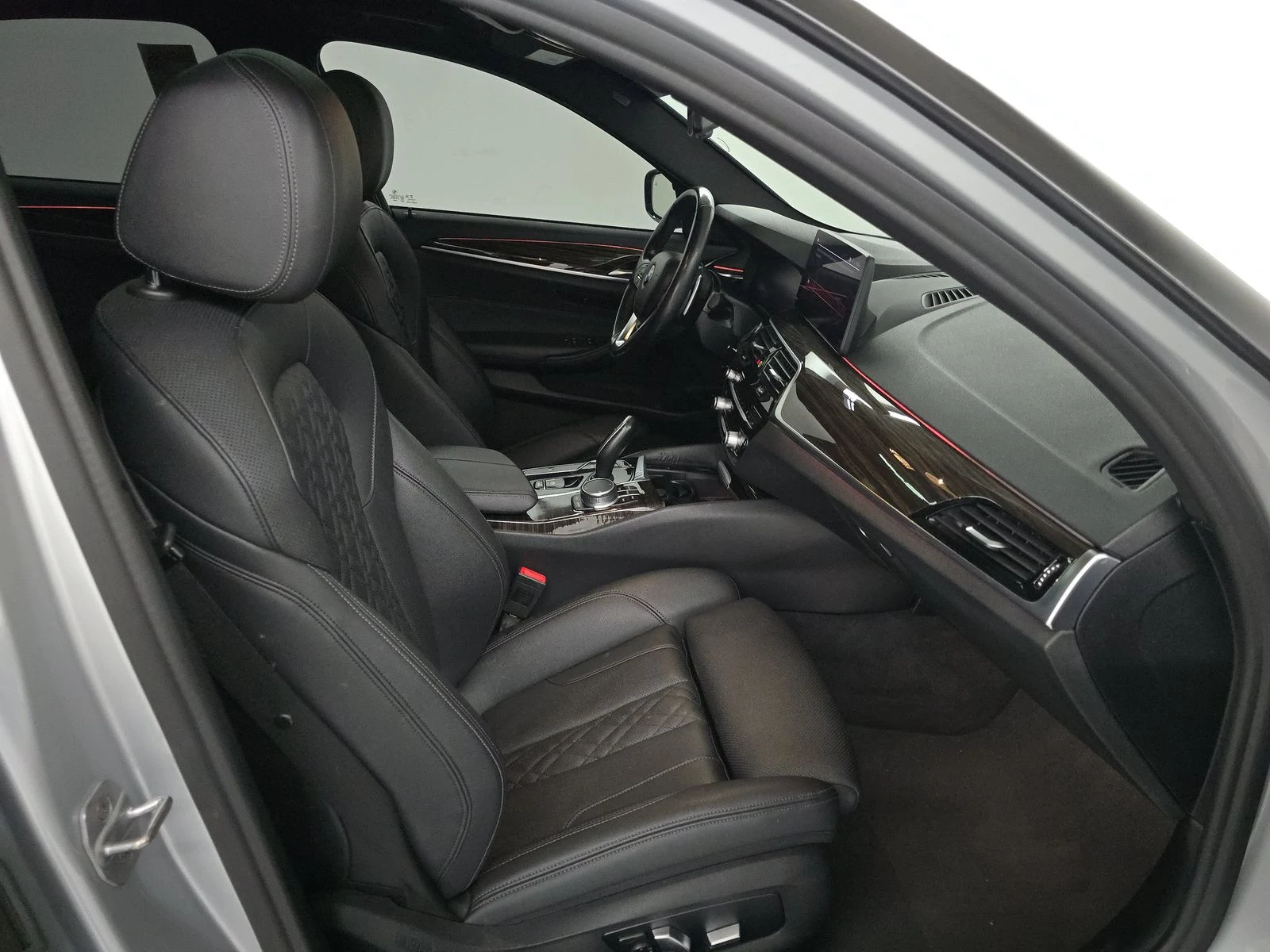 BMW 530  - изображение 10