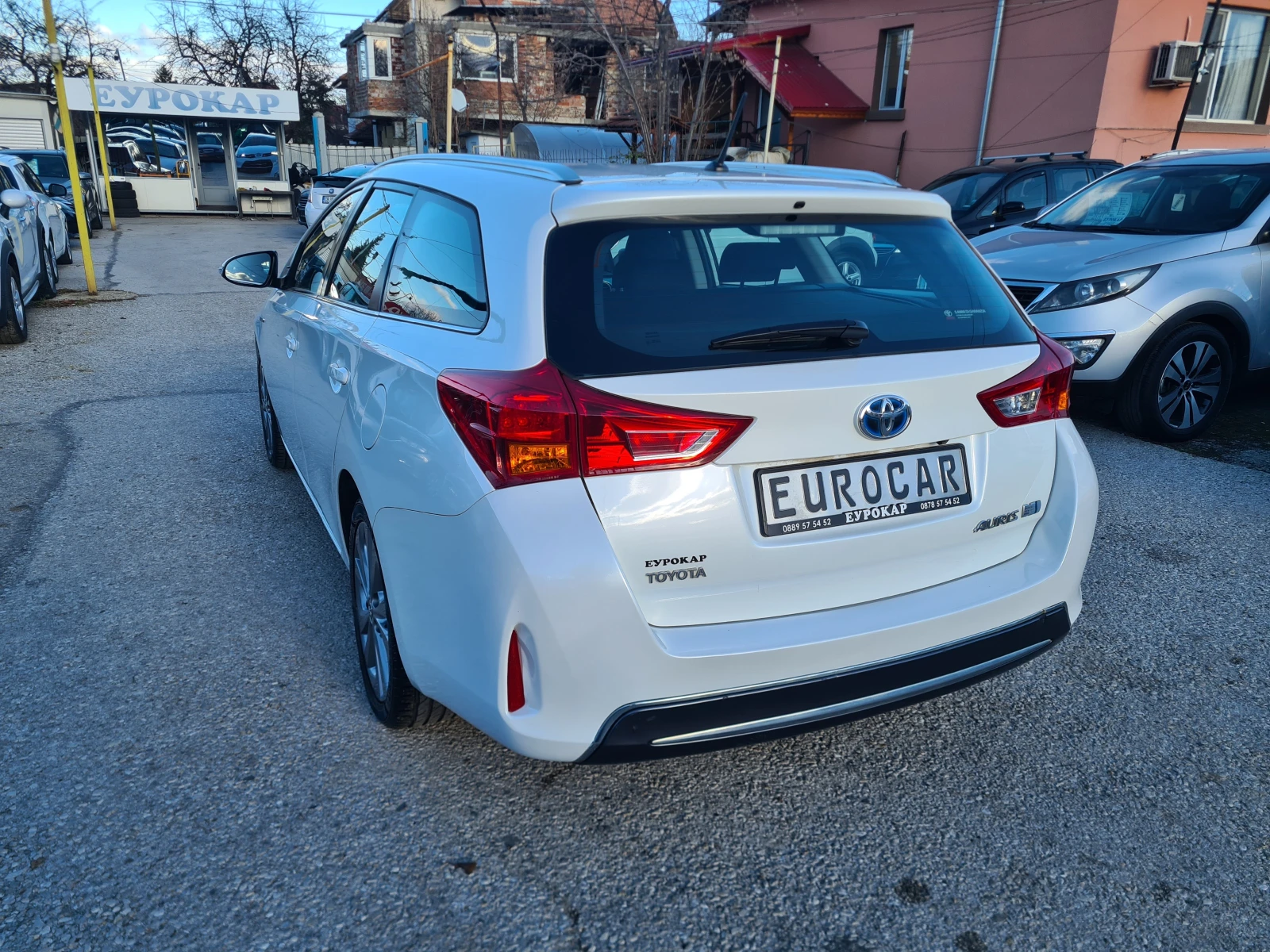 Toyota Auris 1.8HYBRID-ЛИЗИНГ - изображение 7