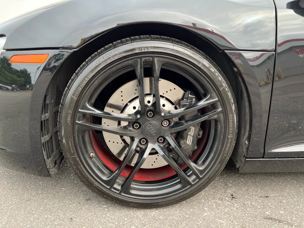 Audi R8 * 4.2* QUATTRO* SPYDER* Автокреди (Цена до БГ) - изображение 8