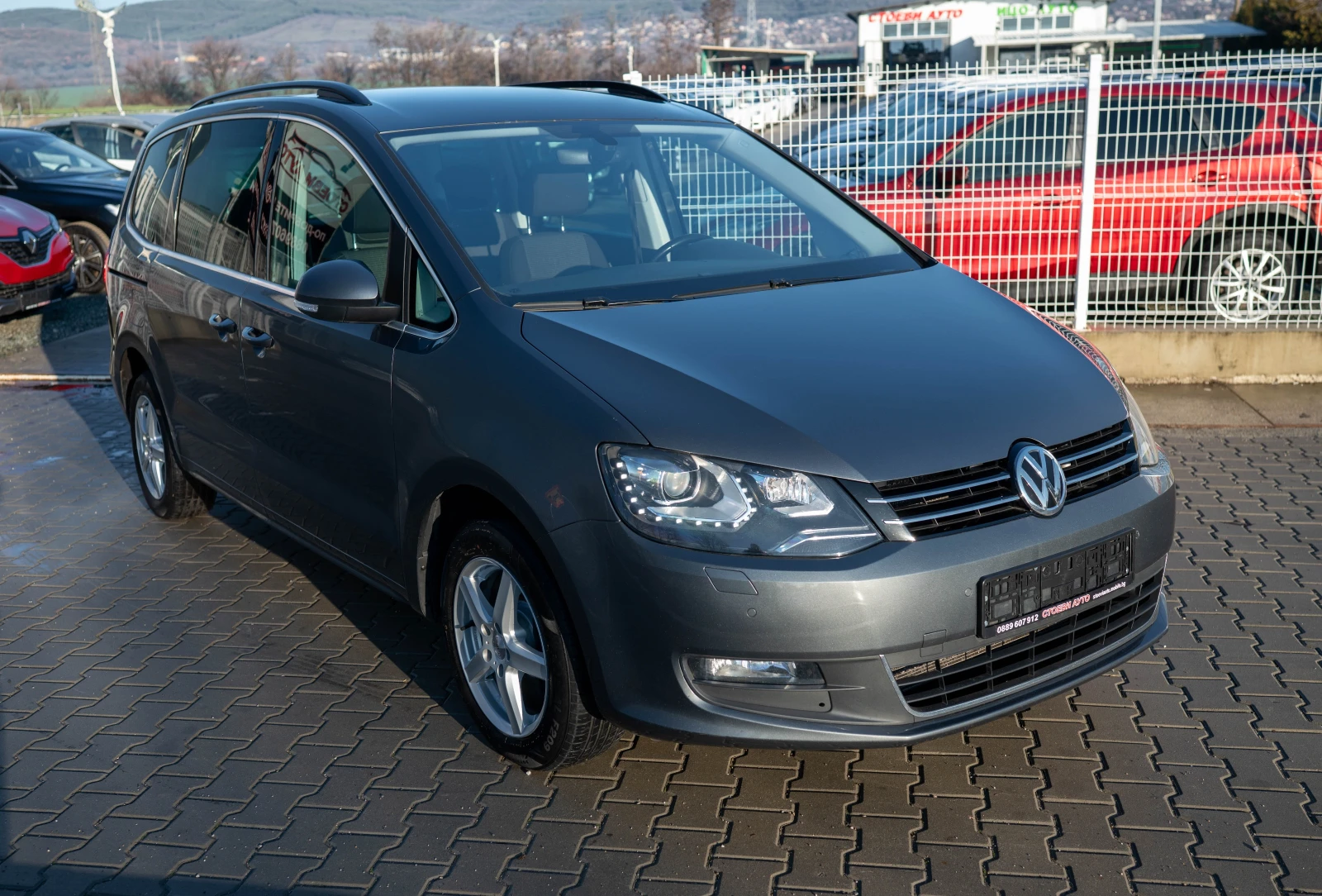 VW Sharan 2.0* TDI* 2015г* Фейслифт - изображение 5
