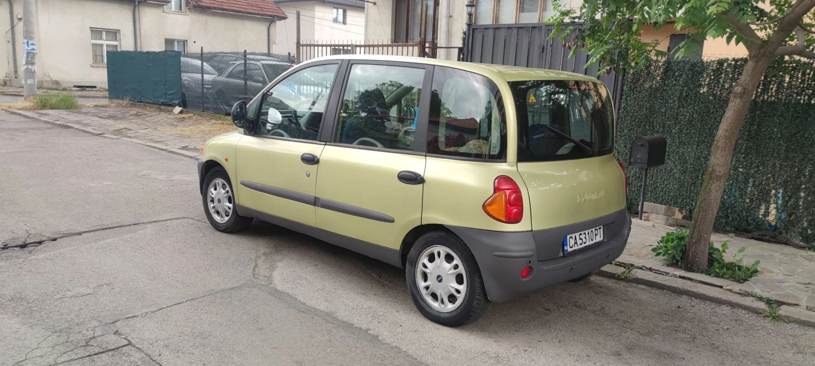 Fiat Multipla Бензин газ , снимка 3 - Автомобили и джипове - 53809328