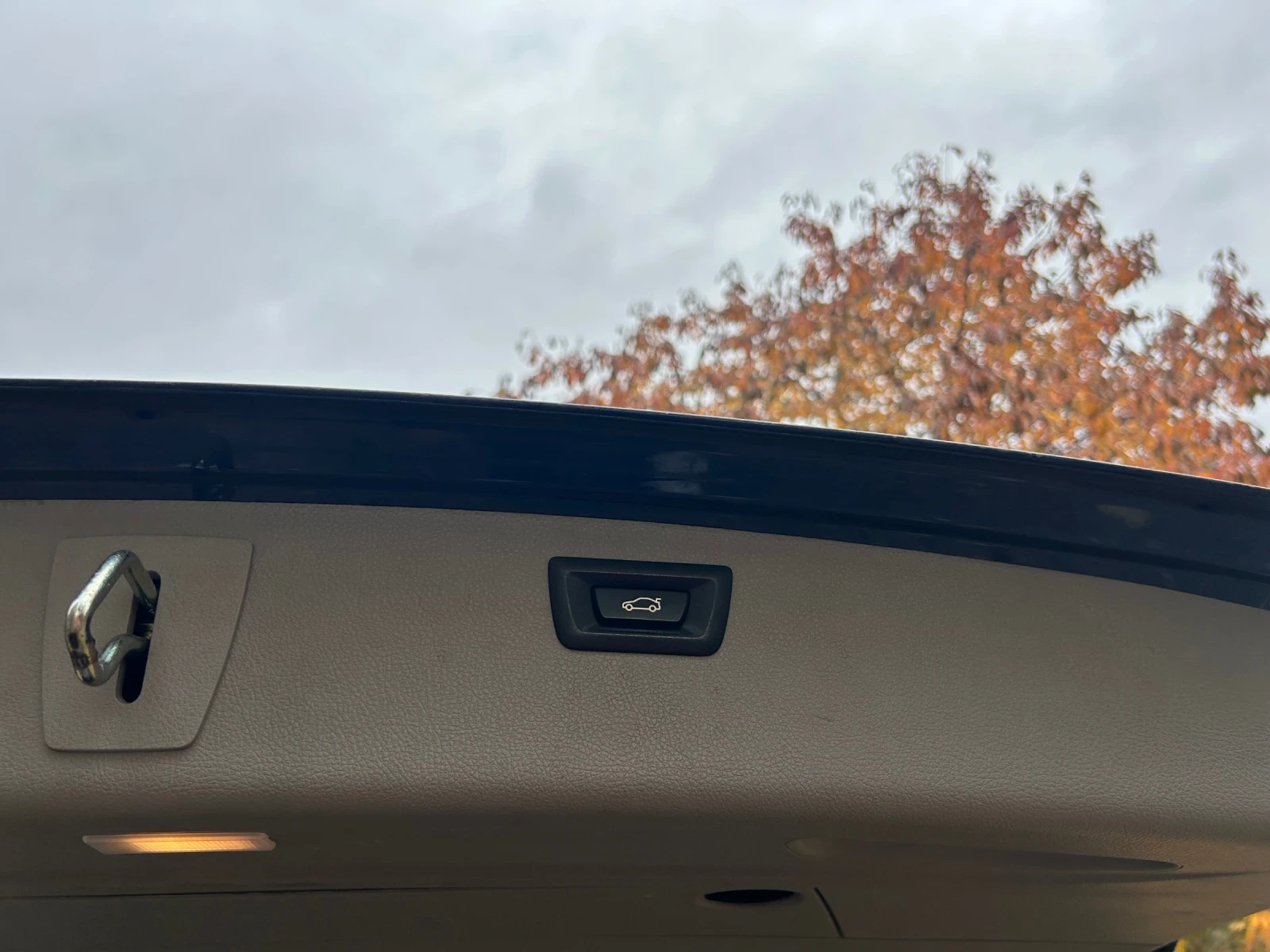 BMW 320 320 xdrive 190к.с., снимка 10 - Автомобили и джипове - 54039126