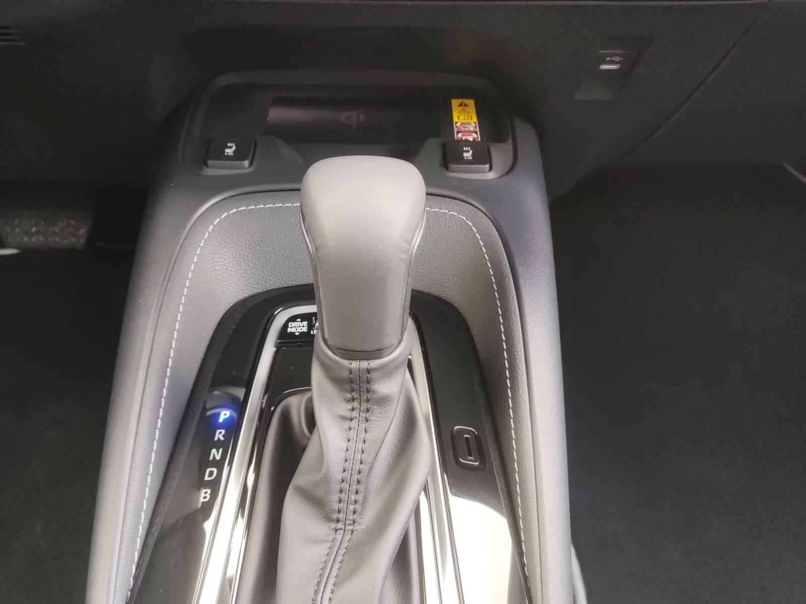 Toyota Corolla HEV/196HP/TEAMPLAYER/CAM/NAVI/LED/301z | Mobile.bg � ����������� 12