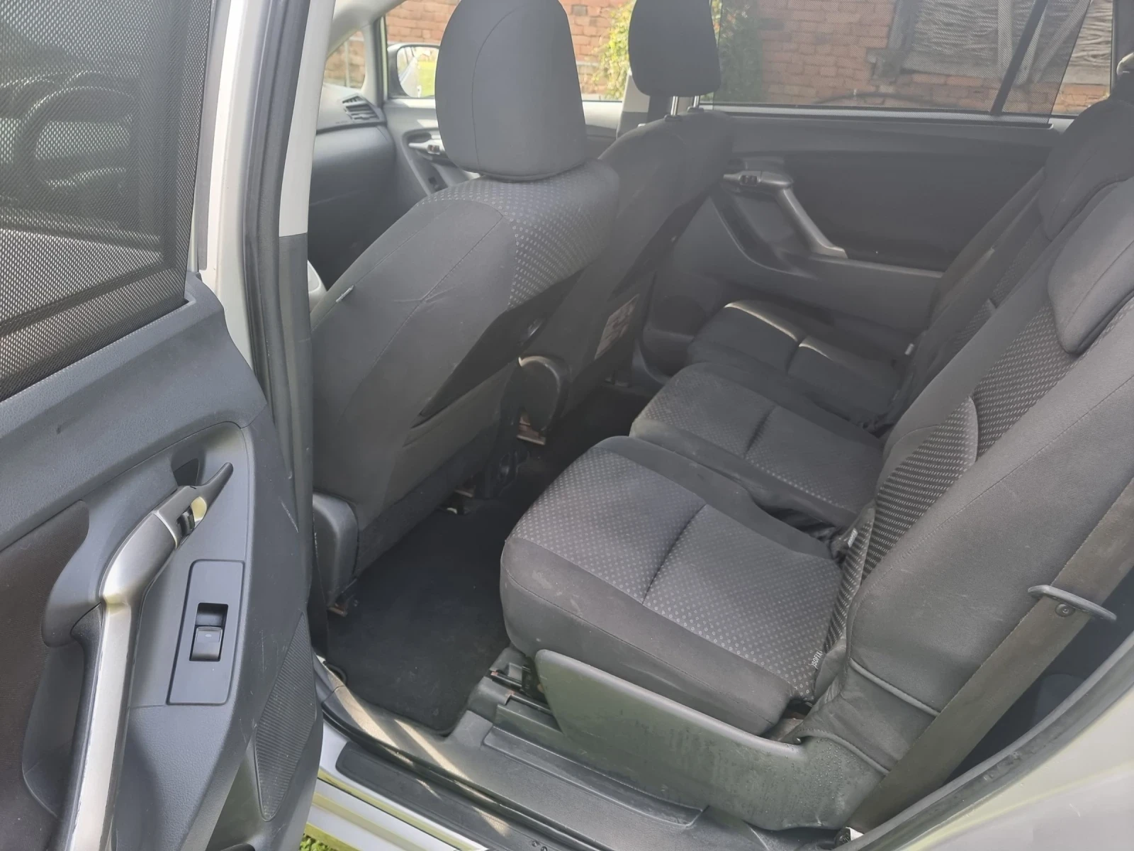 Toyota Verso | Mobile.bg � ����������� 10
