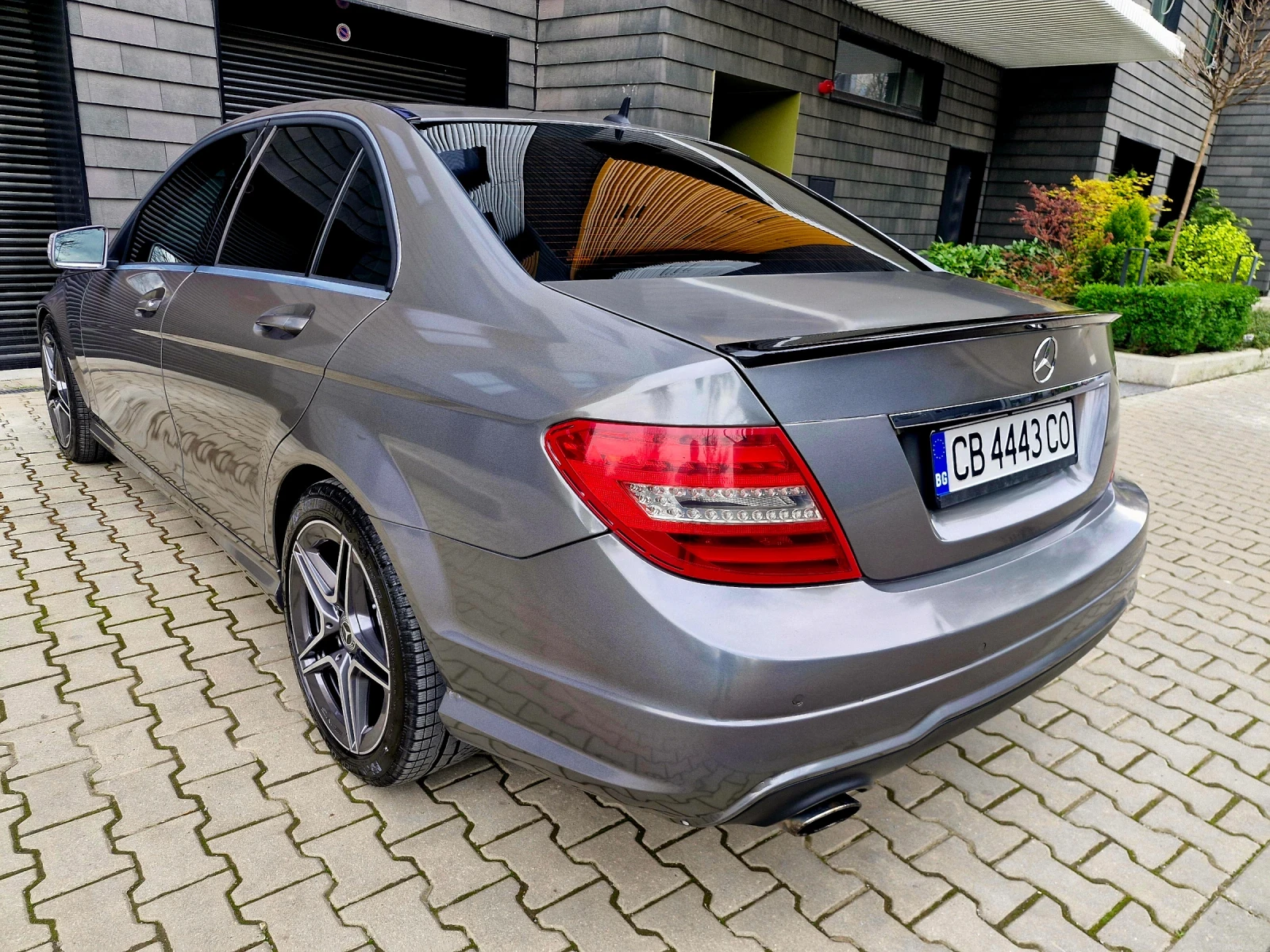 Mercedes-Benz C 250 4MATIC, снимка 5 - Автомобили и джипове - 54261817