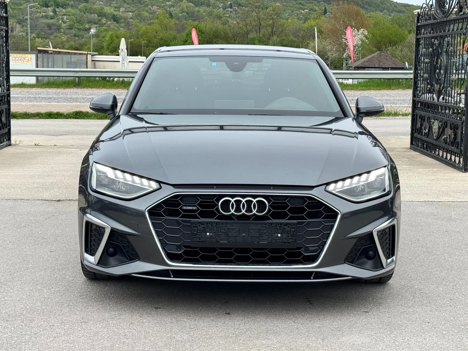 Audi A4 2.0TDI QUATTRO S-Line, снимка 3 - Автомобили и джипове - 54283702