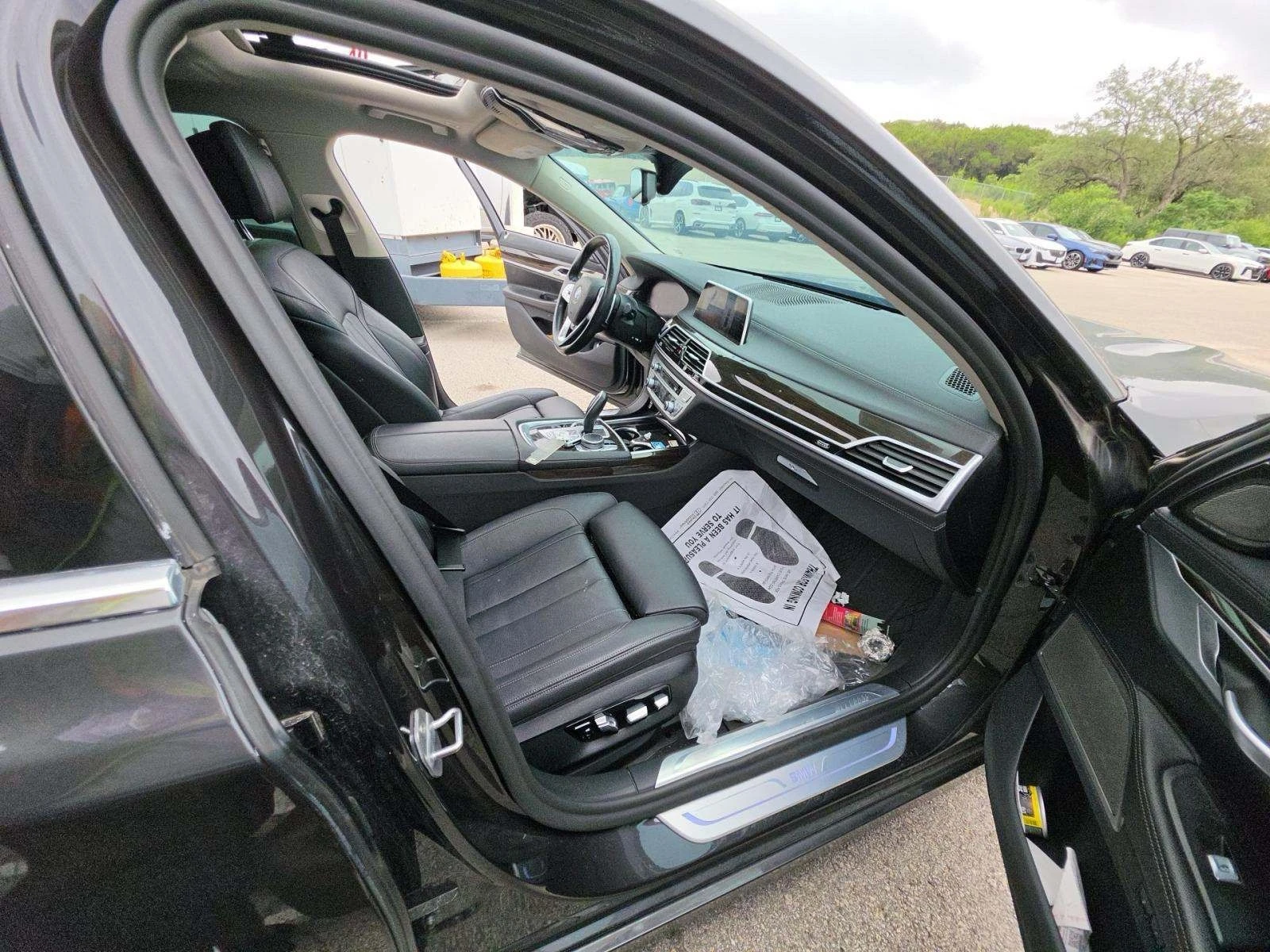 BMW 740 harman kardon* Head-Up* , снимка 5 - Автомобили и джипове - 54650420