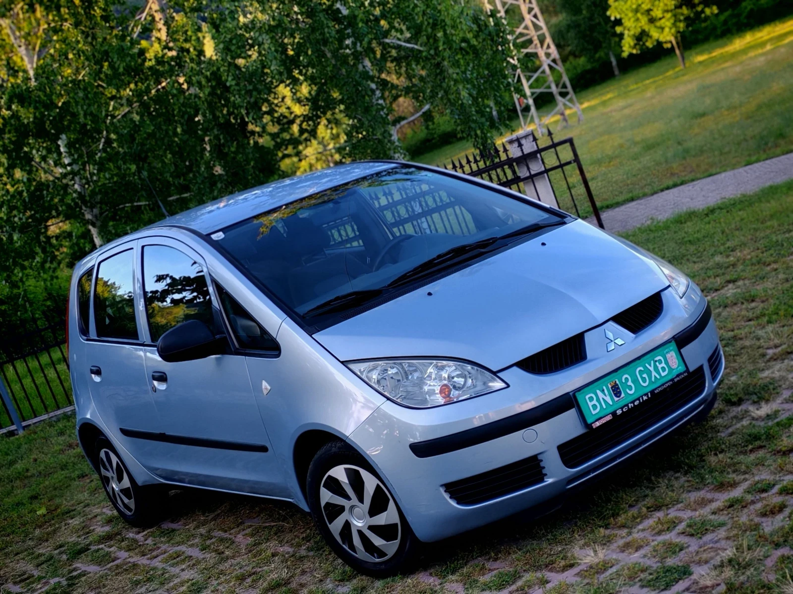 Mitsubishi Colt 1.1(75)* КЛИМАТИК* НОВ ВНОС* 