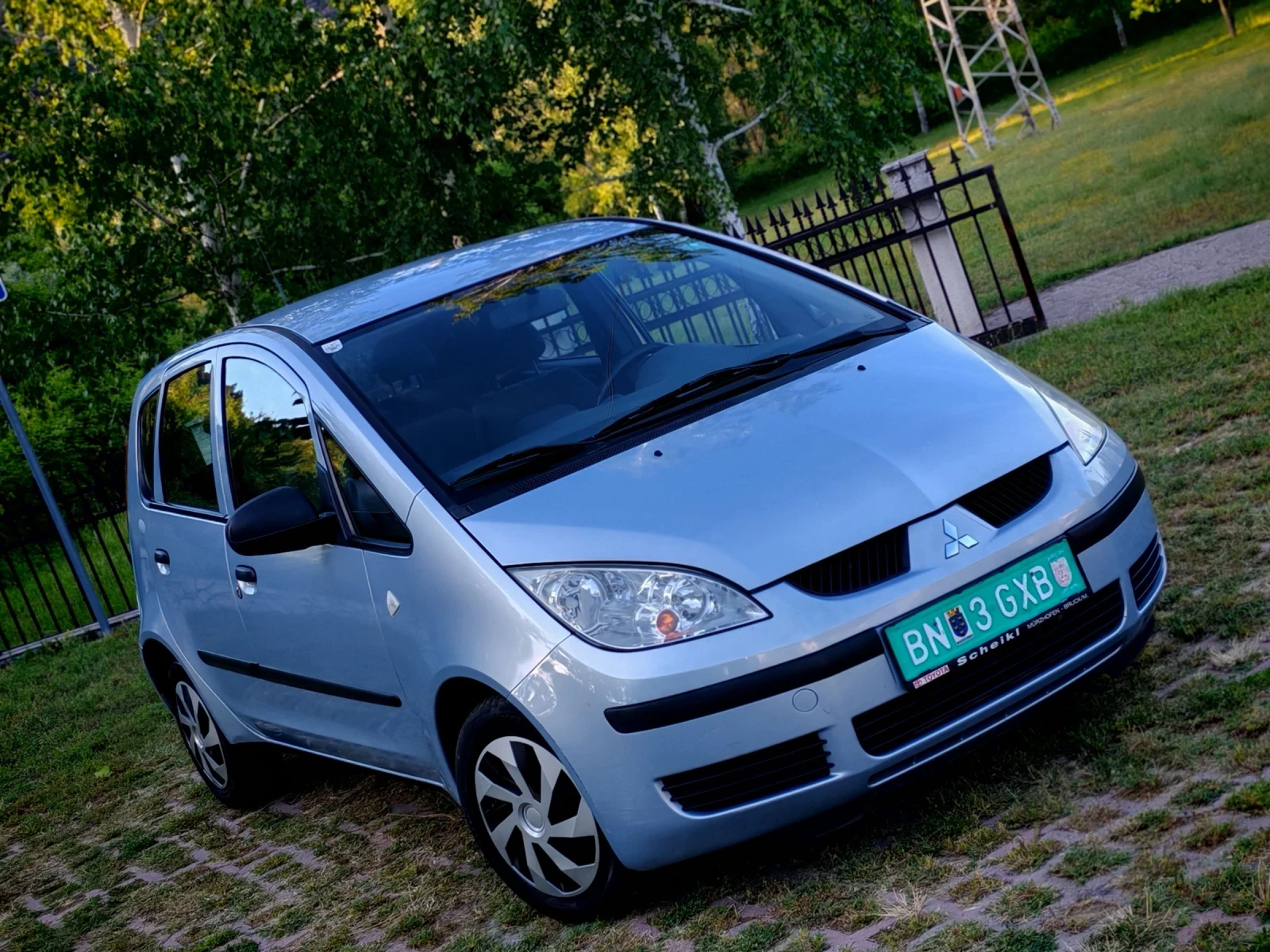 Mitsubishi Colt 1.1(75)* КЛИМАТИК* НОВ ВНОС* , снимка 9 - Автомобили и джипове - 54714995