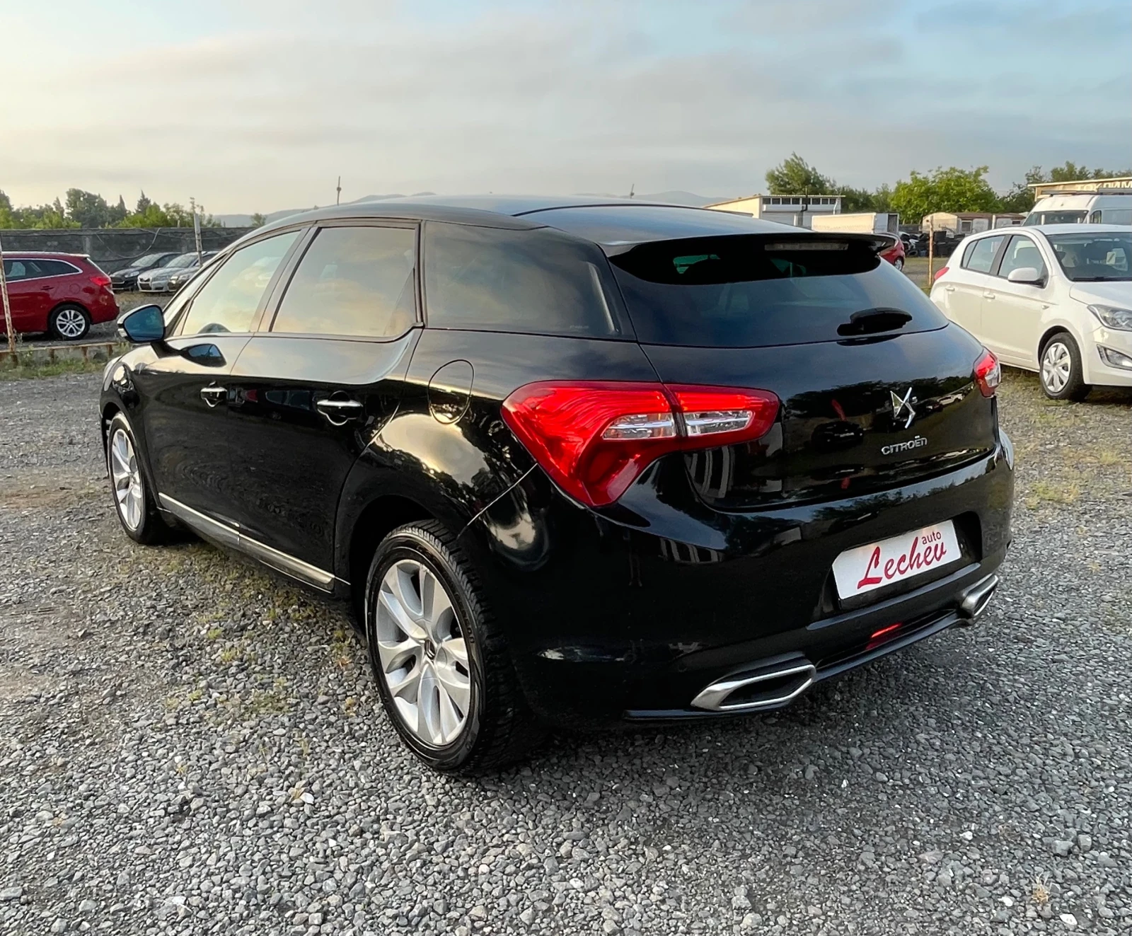 Citroen DS5 Executive Automatic 2.0HDi 163к.с Еuro 5   , снимка 8 - Автомобили и джипове - 54795770