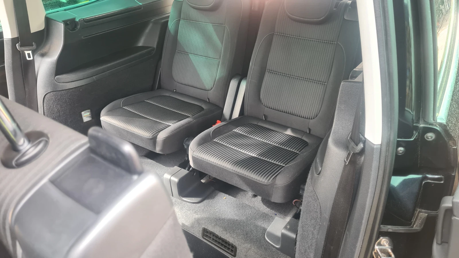 Seat Alhambra 2.0 TDI 7m 177kc automat, снимка 13 - Автомобили и джипове - 54797580