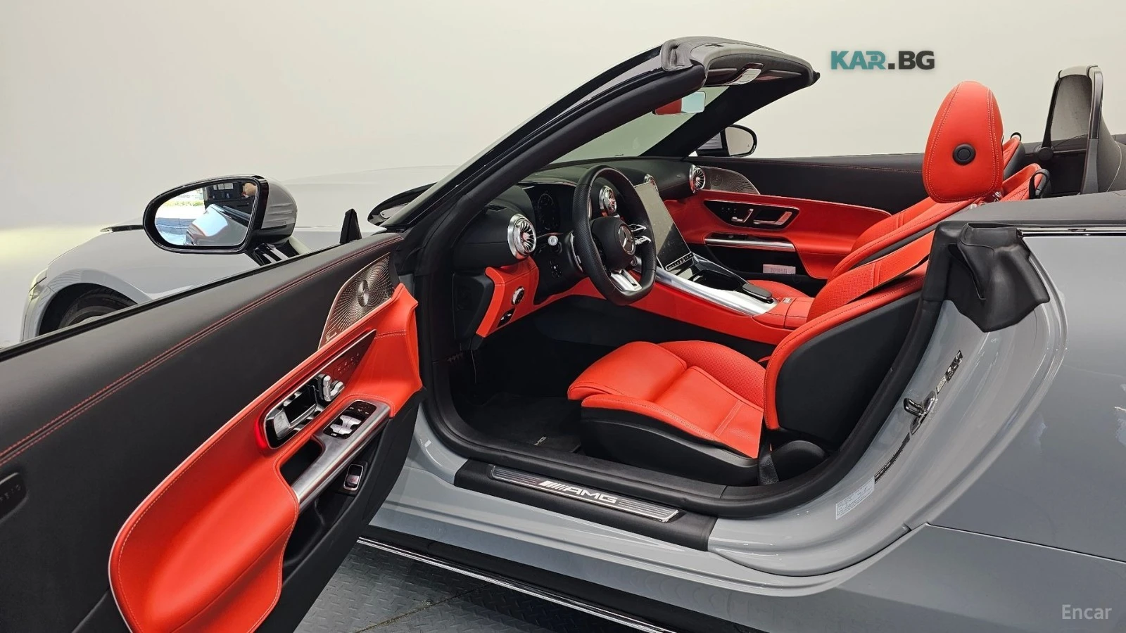 Mercedes-Benz SL 63 AMG 4MATIC+ * КОЖА* 360* НАВИ* HUB* ПОДГРЕВ* ОБДУХВ, снимка 10 - Автомобили и джипове - 55012423