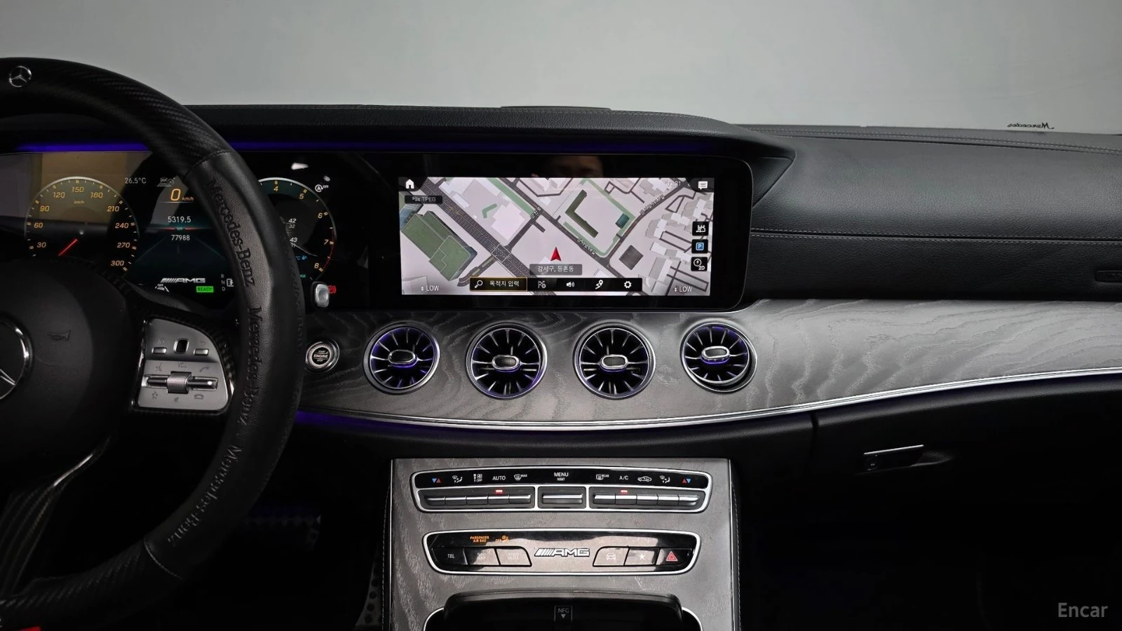 Mercedes-Benz CLS 450 4MATIC* AMG* ПОДГРЕВ* ОБДУХВАНЕ* HUD* 360* PANO* , снимка 13 - Автомобили и джипове - 55431043