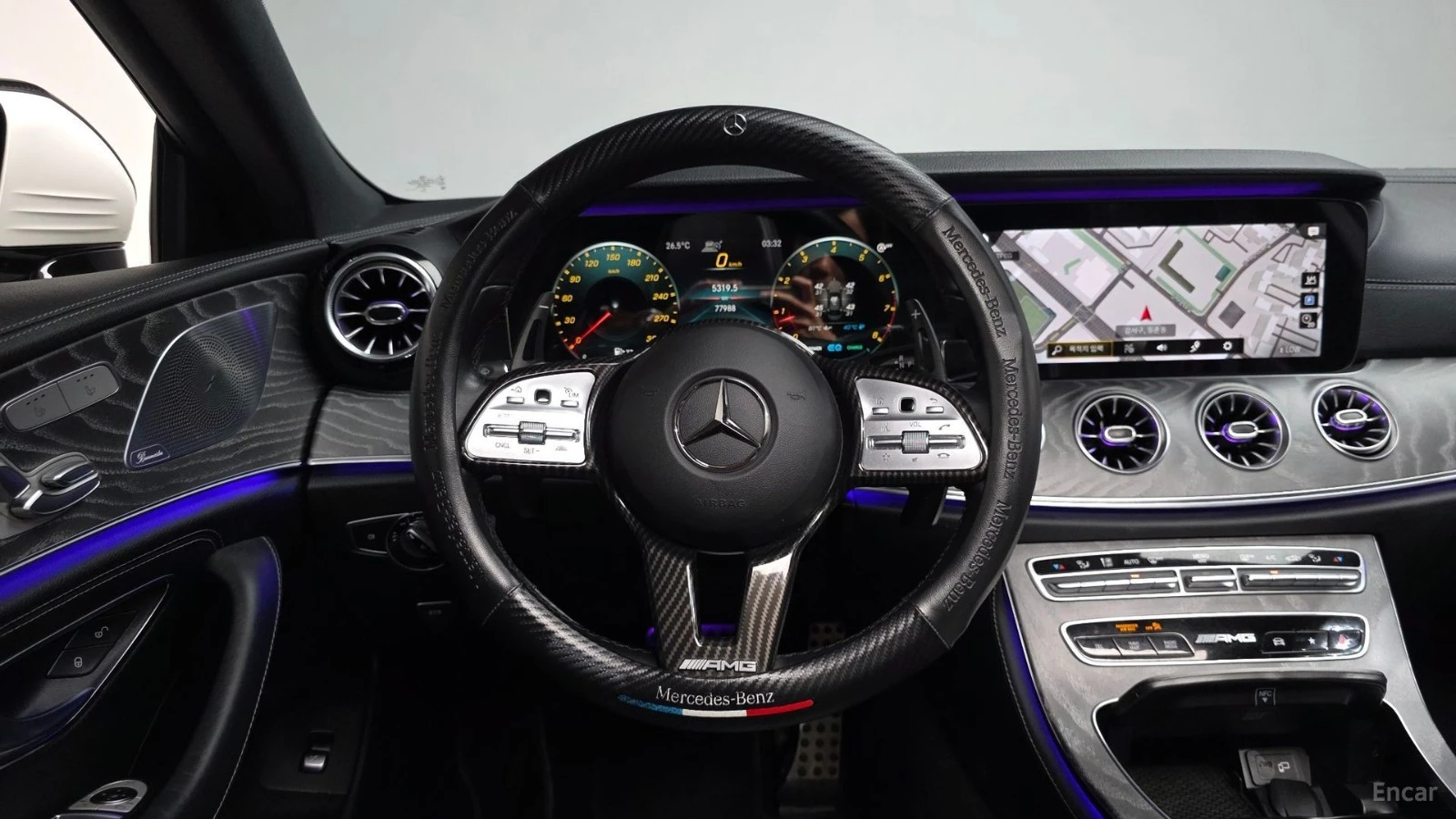 Mercedes-Benz CLS 450 4MATIC* AMG* ПОДГРЕВ* ОБДУХВАНЕ* HUD* 360* PANO* , снимка 12 - Автомобили и джипове - 55431043