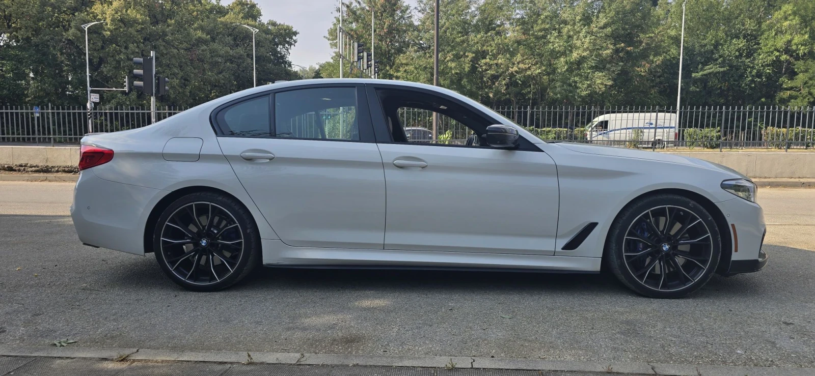 BMW 540 M Performance, снимка 2 - Автомобили и джипове - 55970109
