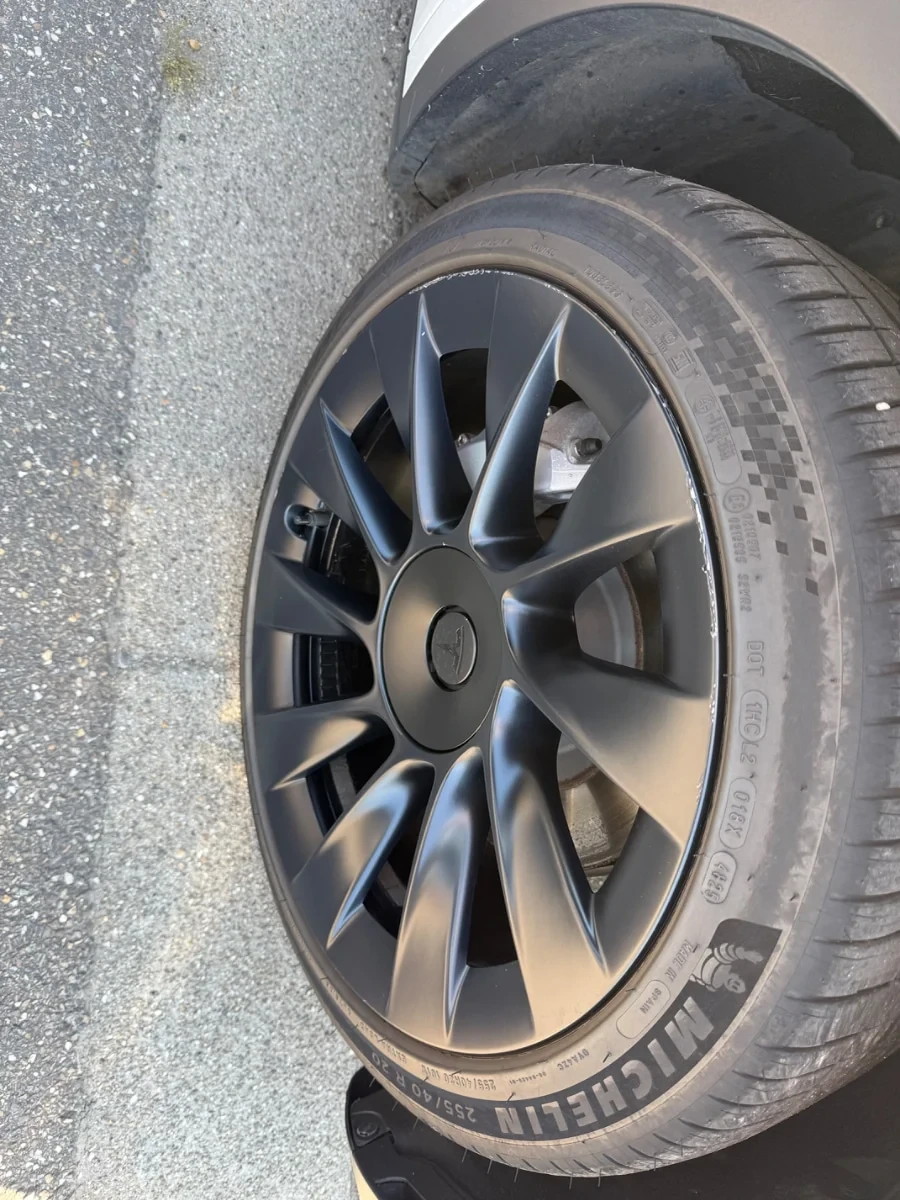 Tesla Model Y Long Range Dual Motor AWD Aut. Pano LED ACC Navi, снимка 10 - Автомобили и джипове - 56115892